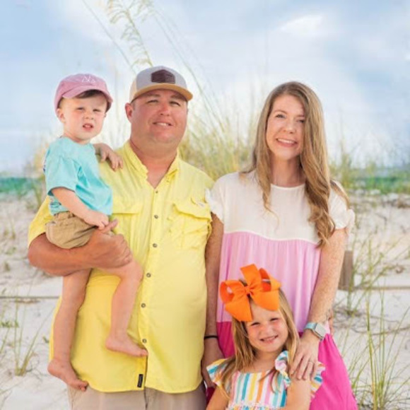 Meet your Posher, Brooke - Picture 1 of 1